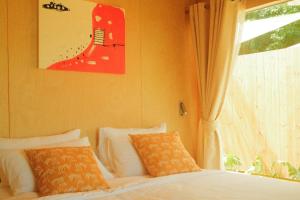 Afbeelding uit fotogalerij van The Beach Road cabin kohlarn in Ko Larn