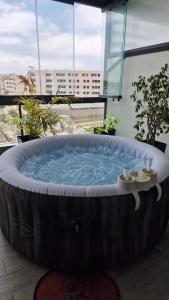 Fotografie z fotogalerie ubytování luxe Studio avec jacuzzi v destinaci Casablanca