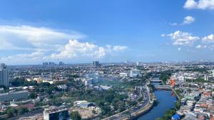 Vedere generală la Jakarta sau o vedere a orașului de la acest apartament