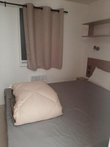Gallery image of Mobil Home 5-6 personnes Carry le Rouet in La Pastissière