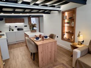 Η κουζίνα ή μικρή κουζίνα στο Apartamento Magdalena