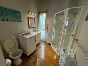 Bany a Tree Top Cabin树上小木屋Bay of islands, Paihia