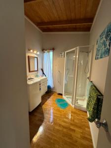 Cuina o zona de cuina de Tree Top Cabin树上小木屋Bay of islands, Paihia