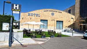 Budova, kde se hotel nachází