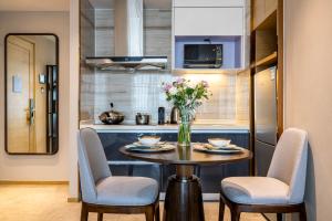 Foto dalla galleria di Cheng Du Wifc Suites -YYC Preferred成都西金阁套房 a Chengdu