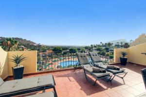 Πισίνα στο ή κοντά στο Beautiful Three Bedrooms Los Olivos Penthouse