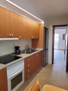 Kuchyň nebo kuchyňský kout v ubytování Apartamento playa DENIA + 12 fotografií