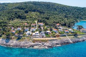 an aerial view of a small island in the water at Lasta Lošin Town Rooms - Happy Rentals in Mali Lošinj