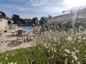 Bazén v ubytování MOODz HOTEL VIENNE nebo v jeho okolí