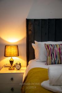 Ένα ή περισσότερα κρεβάτια σε δωμάτιο στο Beautiful Apartment in Jabi
