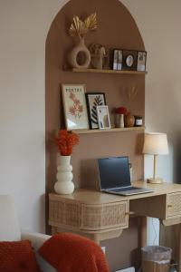 Posezení v ubytování Gemütliches Boho Studio Apartment in der Altstadt Kronbergs