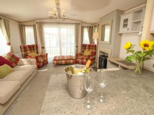 Gallery image of The Boathouse in Chichester