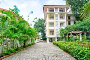 Zahrada ubytování Cozy 2BHK Pool Apartment in candolim
