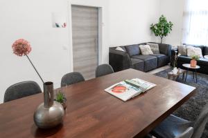 Billede fra billedgalleriet på Unique Parking access, XL home w Parking option i Antwerpen + 60 billeder