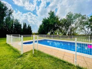 Πισίνα στο ή κοντά στο Casas Rurales Tabla Honda