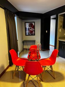 Χώρος καθιστικού στο Serendipia The Beautiful 2BR Apartment 302