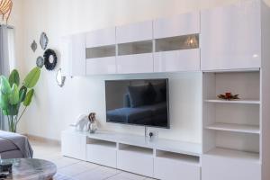 Fotografie z fotogalerie ubytování Huge Apartment Super close to the beach! v Dubaji