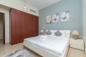 Fotografie z fotogalerie ubytování Huge Apartment Super close to the beach! v Dubaji