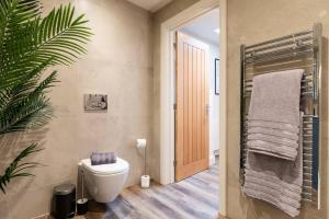 Et badeværelse på Majestic - Superior 2 Bedroom 9