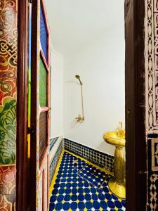 Koupelna v ubytování Riad Zawiyat Fes