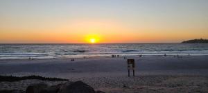 Billede fra billedgalleriet på Adobe Inn i Carmel + 32 billeder