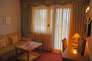 Posezení v ubytování Hotel Bergland