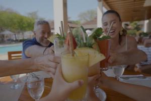 Joogid majutusasutuses Bougainvillea 5102 Luxury Apartment - Reserva Conchal