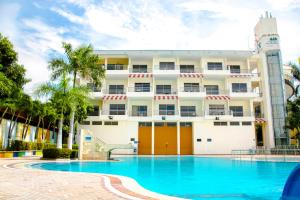 Bazén v ubytování Hotel Los Puentes Comfacundi nebo v jeho okolí