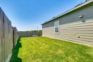 Zahrada ubytování 9 Mi to Lake Family Georgetown Home with Yard!