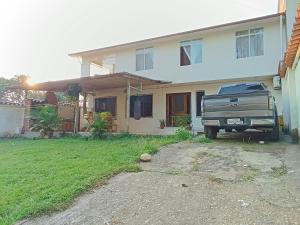 Afbeelding uit fotogalerij van Casa la Estancia 2 in Tena +14 foto's