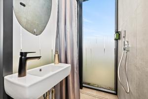 Bilik mandi di Heathland Lodge
