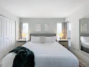 Postel nebo postele na pokoji v ubytování Cordova Arms By Rocketstay + 40 fotografií