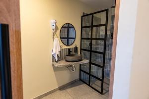 Monte Pueblo Hotel Boutique的一间浴室