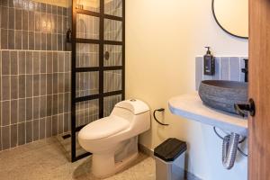 Monte Pueblo Hotel Boutique的一间浴室