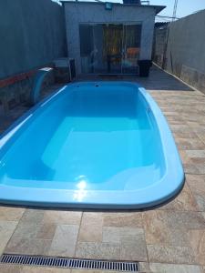 Kolam renang di atau dekat dengan Piscina -bia