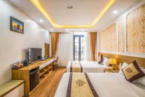 Televisyen dan/atau pusat hiburan di Thành Đô Hotel Hạ Long