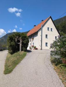 Nespecifikovaný výhled na hory nebo výhled na hory při pohledu z apartmánu