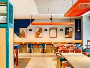ibis budget Manchester Airport T2餐厅或其他用餐的地方