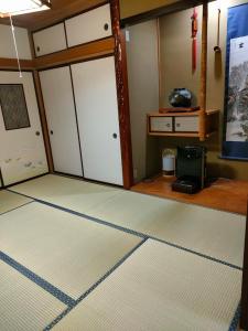 Fotografie z fotogalerie ubytování 菊の宿 民泊 v destinaci Iidamachi