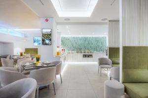 Posezení v ubytování Hotel Gardenia Sorrento, Ascend Hotel Collection