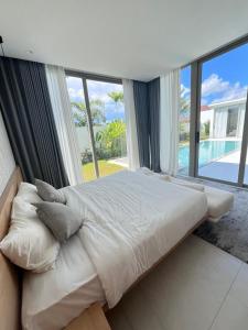 Galeriebild der Unterkunft Phuket Luxury villa with Beutiful Swimming pool in Phuket