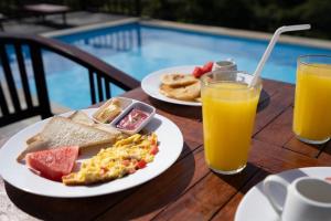 Jídlo v hotelu nebo okolí