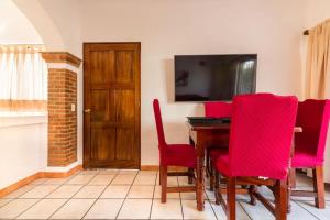 Een TV en/of entertainmentcenter bij Apartments Olas Altas Romantic Zone of Puerto Vallarta
