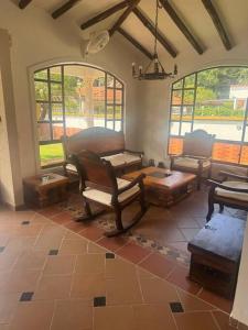 Χώρος καθιστικού στο Casa Quinta con piscina privada - Luxury