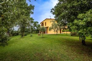 Vonkajšia záhrada v ubytovaní Casale il Fontanellino - country house near Florence