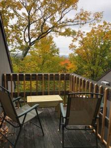 Balkón nebo terasa v ubytování Ski-In Ski-Out Camelback Village Townhouse - 100 YDS From The Mountain