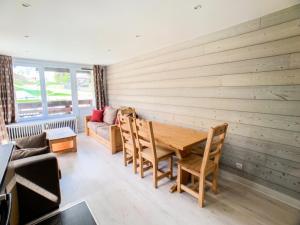 Posedenie v ubytovaní Résidence Tour Du Lac - Appartement rénové·Proche des pistes ·Balcon MAE-1364 + 8 fotografií