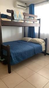 Katil atau katil-katil dalam bilik di Casa Las Palmas Playa Bejuco