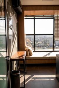 Χώρος καθιστικού στο Loft Encantador Centro +23 φωτογραφίες