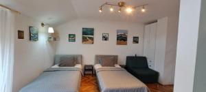 Gallery image of Tiski Cvet in Titel